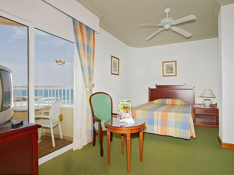 Riu Oliva Beach Resort