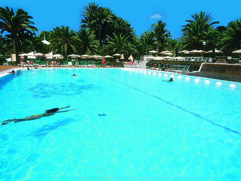 Riu Palace Oasis