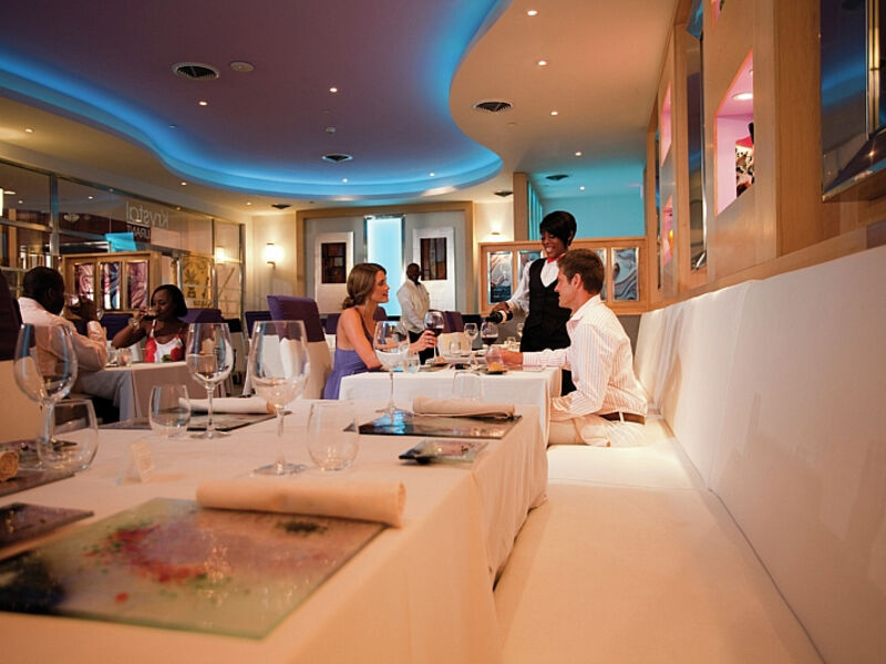 Riu Palace