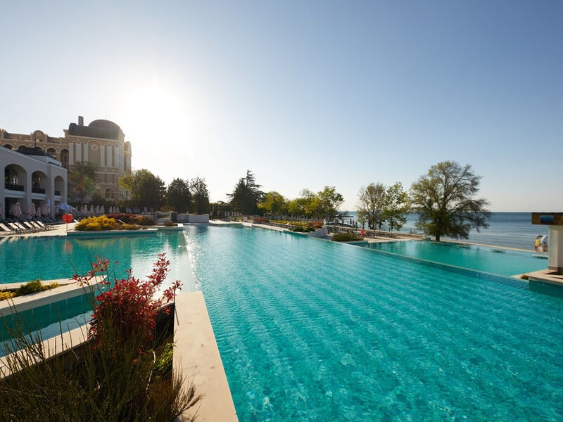 RIU Palace