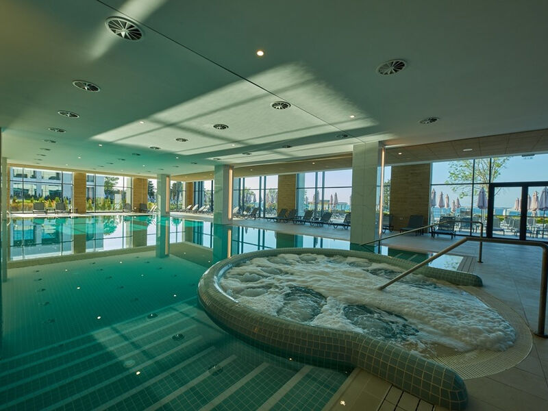 RIU Palace