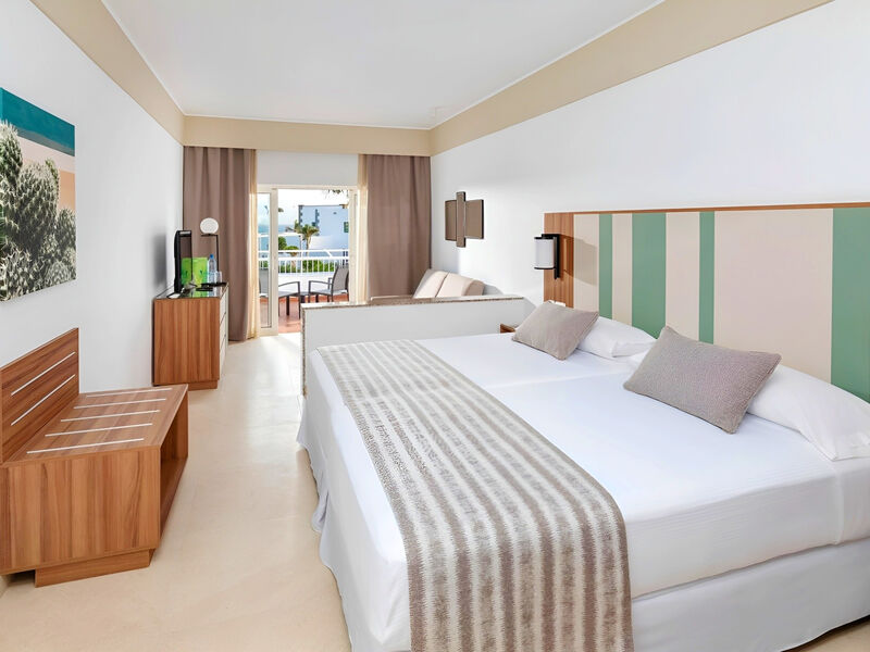 Riu Paraiso Lanzarote Resort