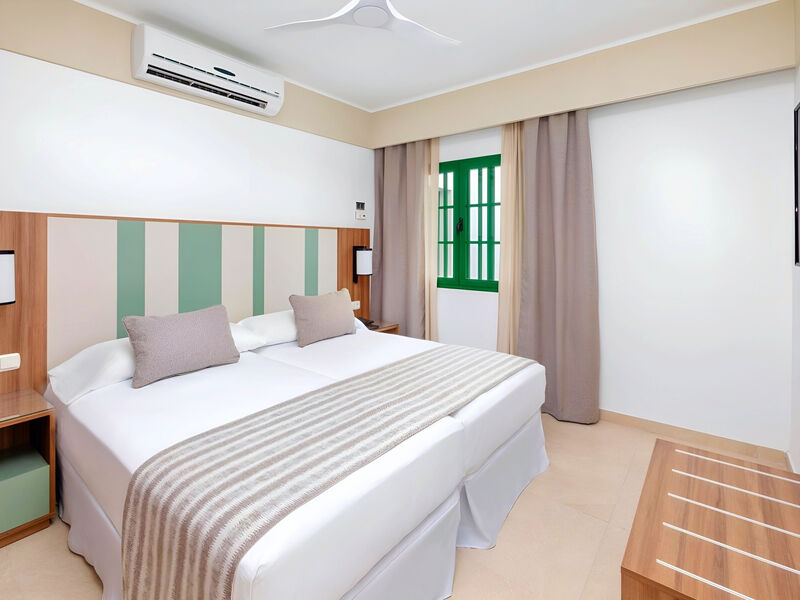 Riu Paraiso Lanzarote Resort