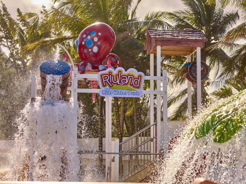 Riu Turquoise