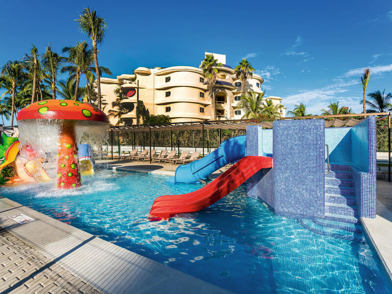 Riu Vallarta