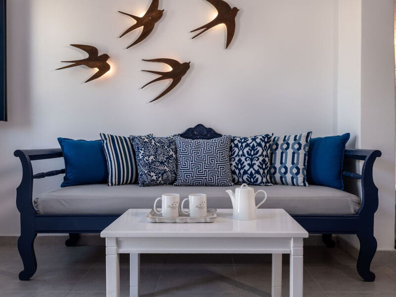 Hotel Rivari Santorini