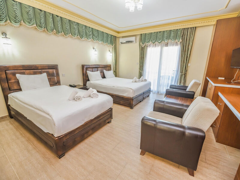 Riverside Garden Resort & Premium
