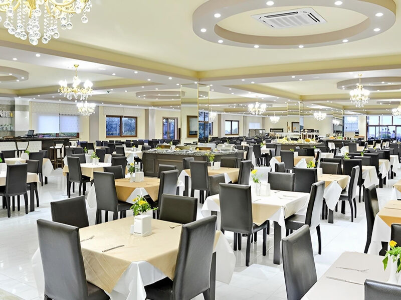 Riverside Garden Resort & Premium