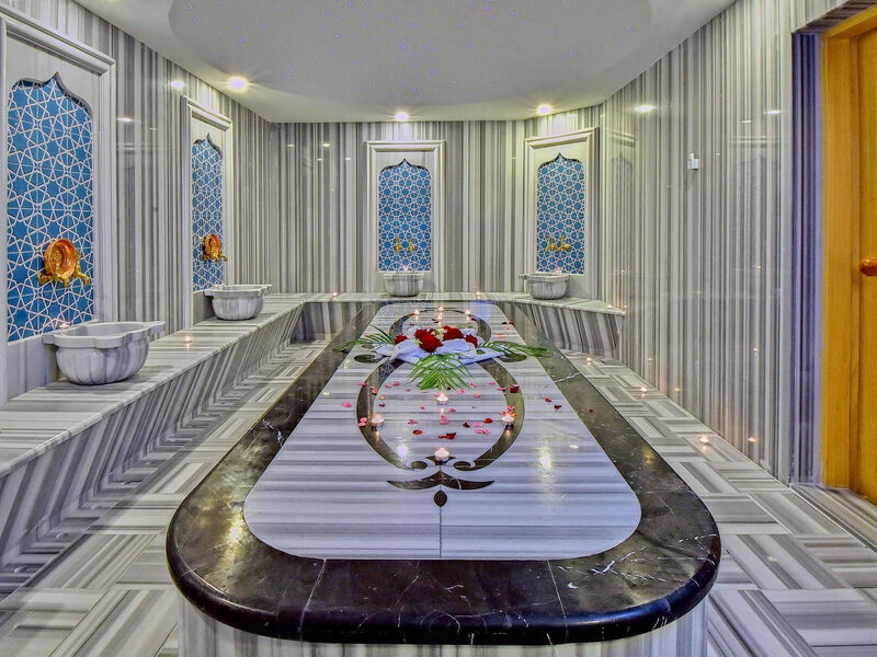 Riverside Garden Resort & Premium