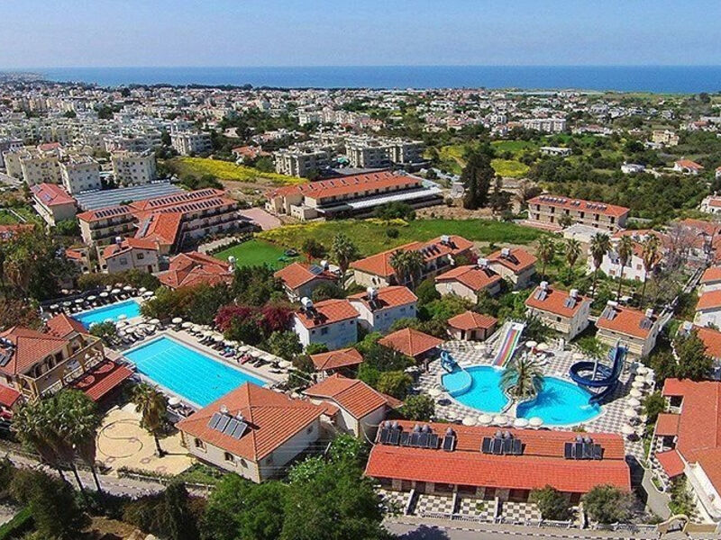 Riverside Garden Resort