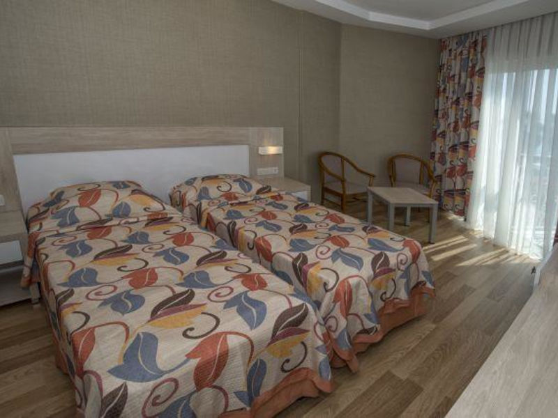 Riviera Hotel & Spa