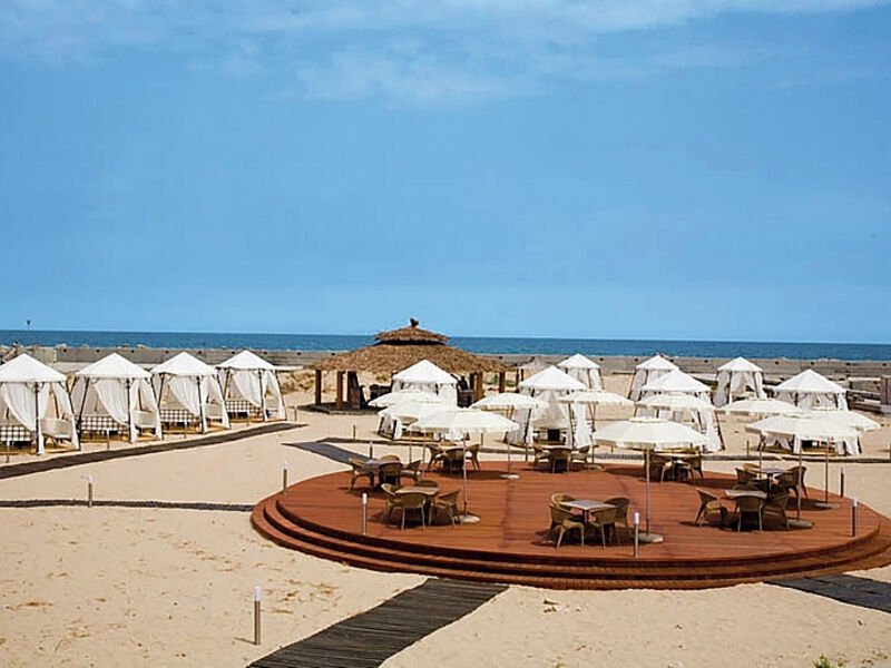 Riviera Beach Club