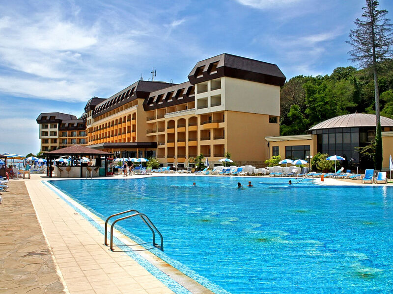 Hvd Riviera Beach Hotel