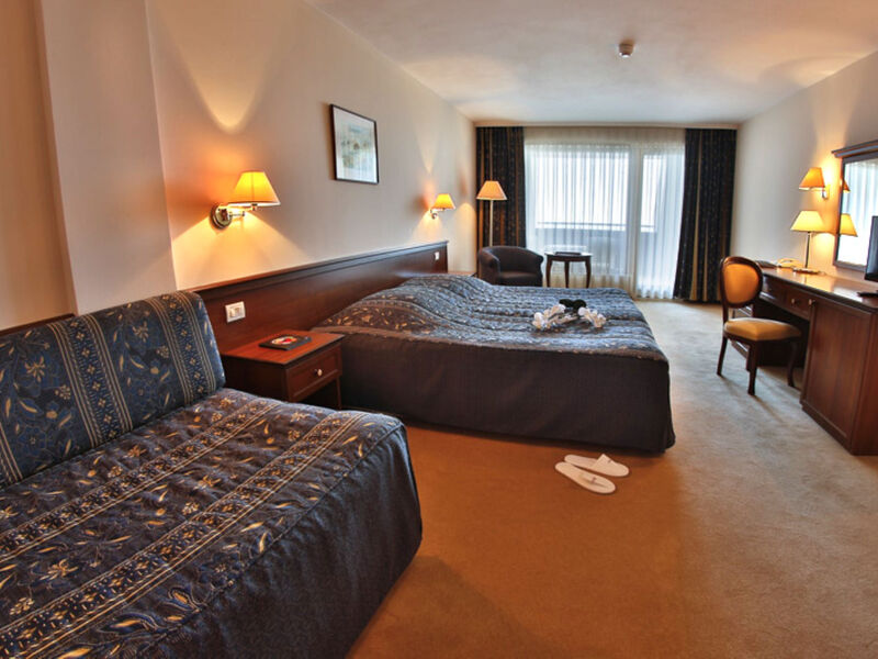 Hvd Riviera Beach Hotel