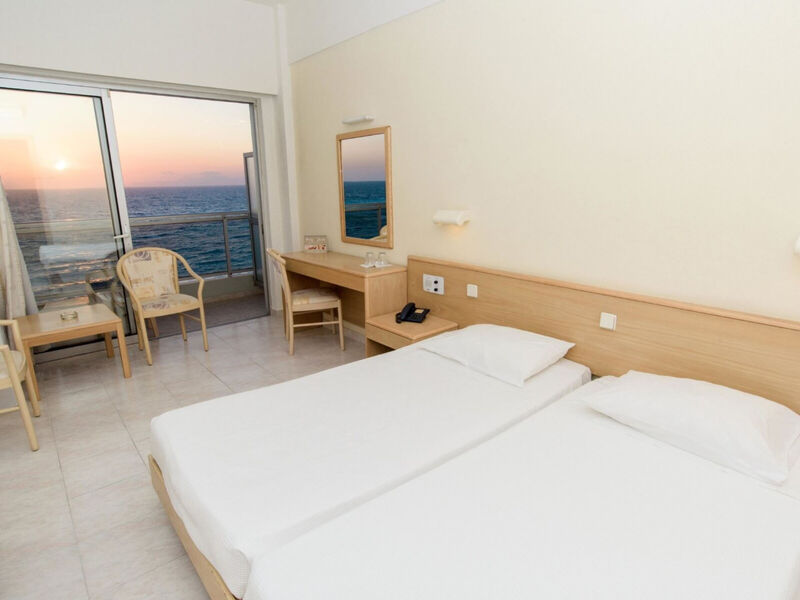 Riviera Hotel