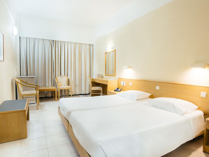 Riviera Hotel