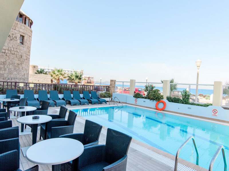 Riviera Hotel