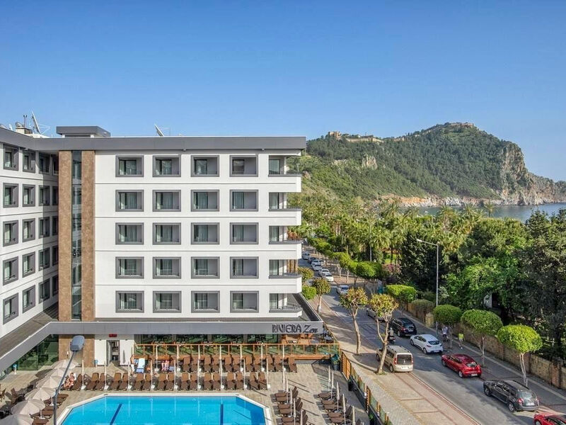 Riviera Zen