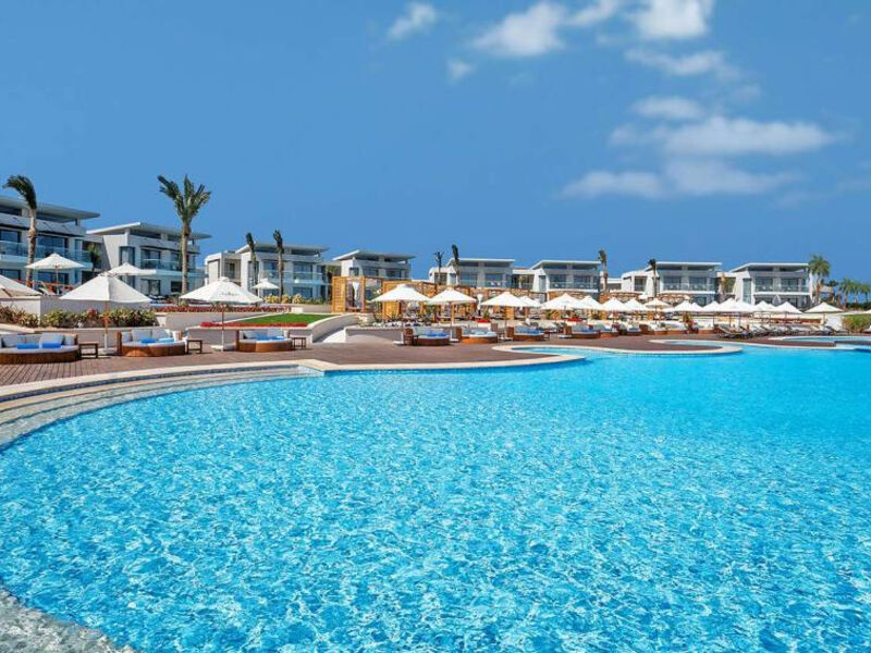 Rixos Premium Magawish Suites & Villas