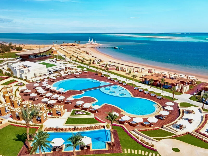 Rixos Premium Magawish Suites & Villas