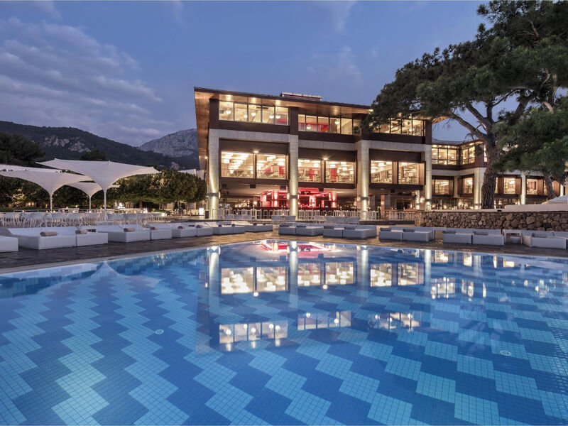 Rixos Sungate