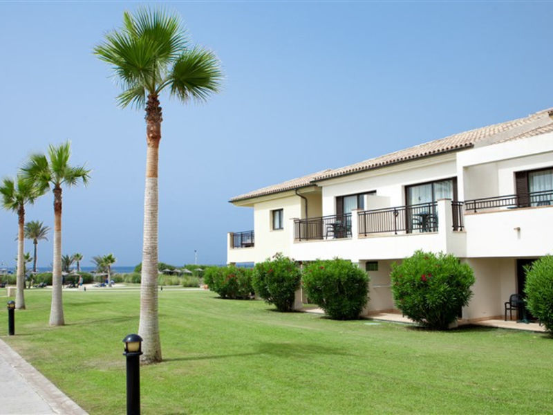 Playa Granada Club Resort