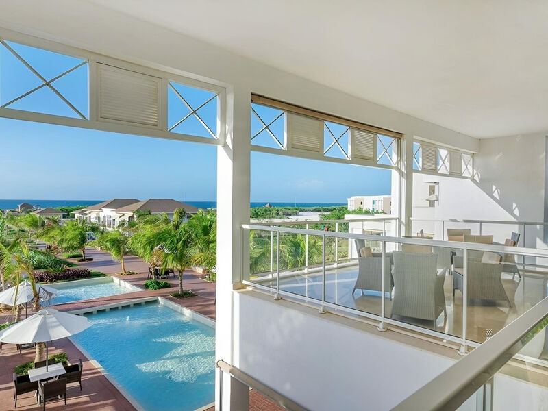 Roc Casa Del Mar