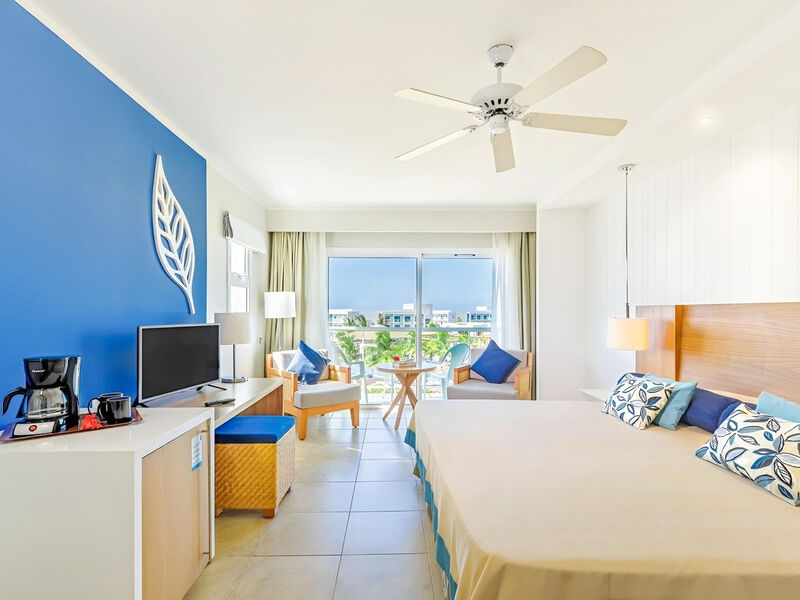 Roc Casa Del Mar