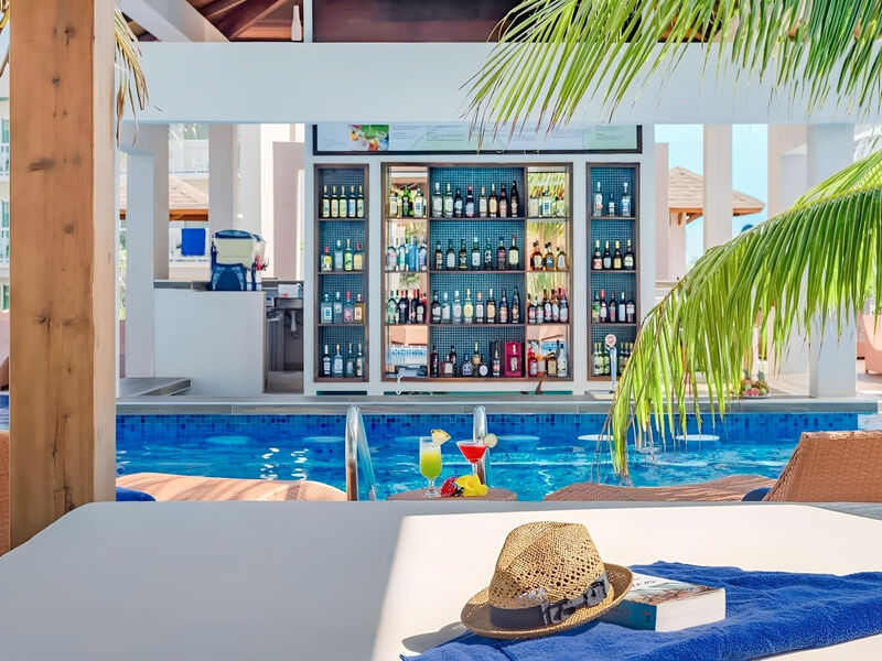 Roc Casa Del Mar