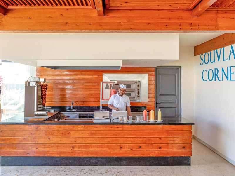 Roda Beach Resort & Spa