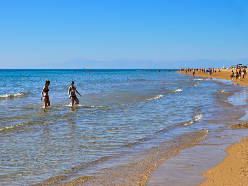 Roma Beach Resort & Spa