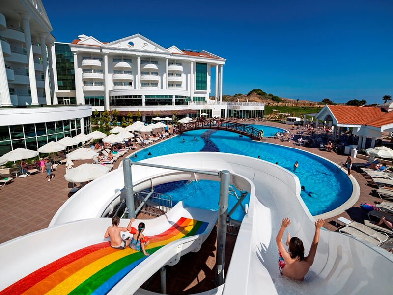 Roma Beach Resort & Spa