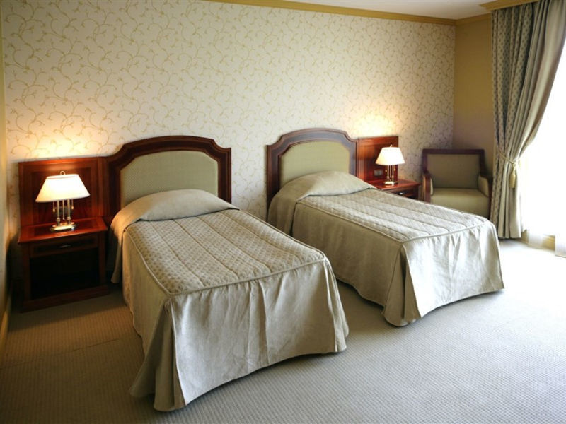 Romance Splendid