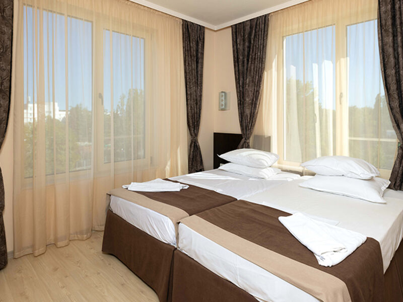 Rome Palace Deluxe