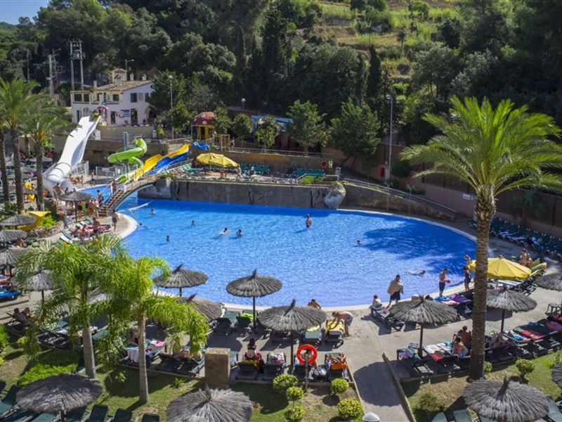 Rosamar Garden Resort