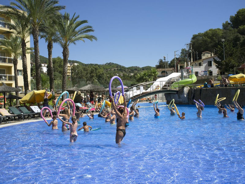 Rosamar Garden Resort