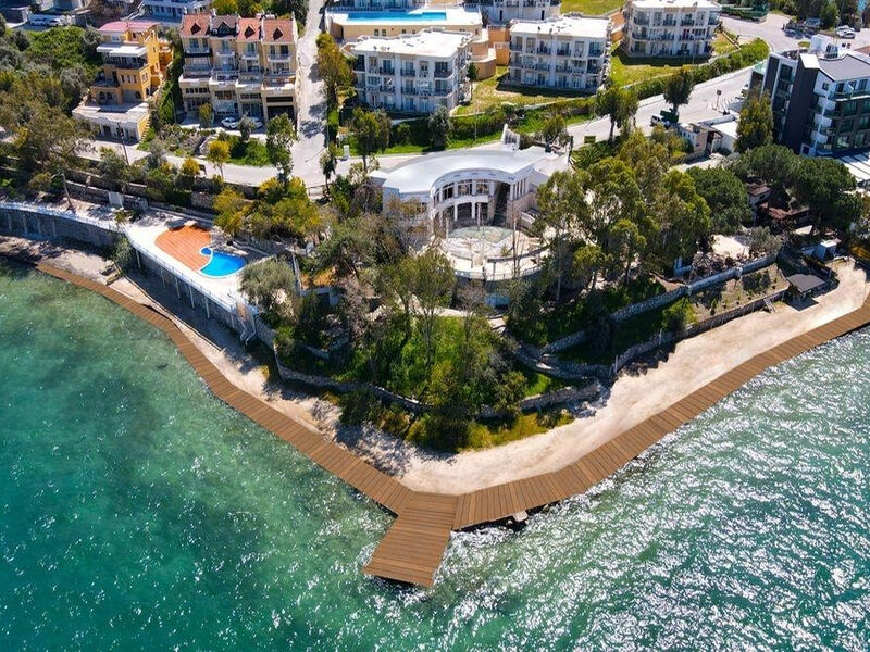 Roseira Beach Resort