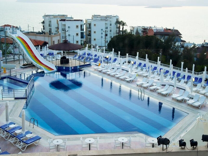 Roseira Beach Resort