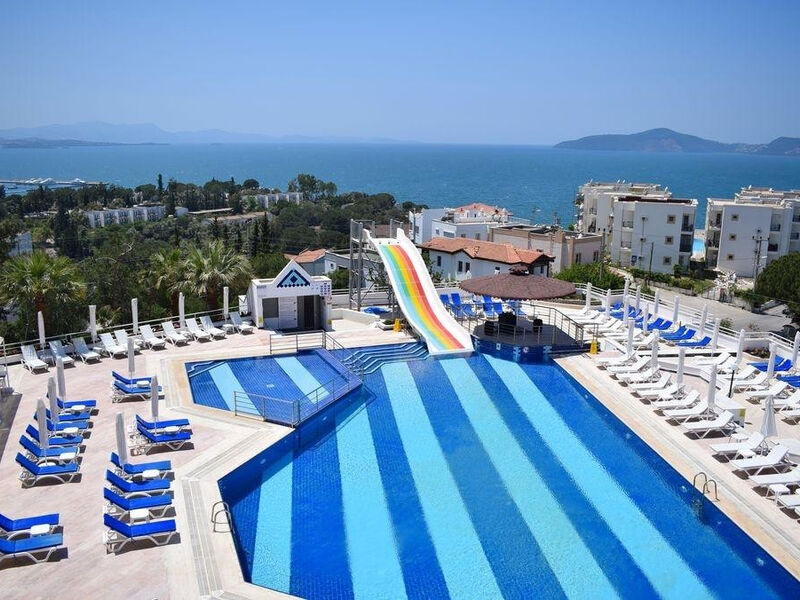 Roseira Beach Resort
