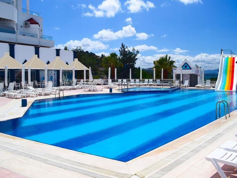 Roseira Beach Resort