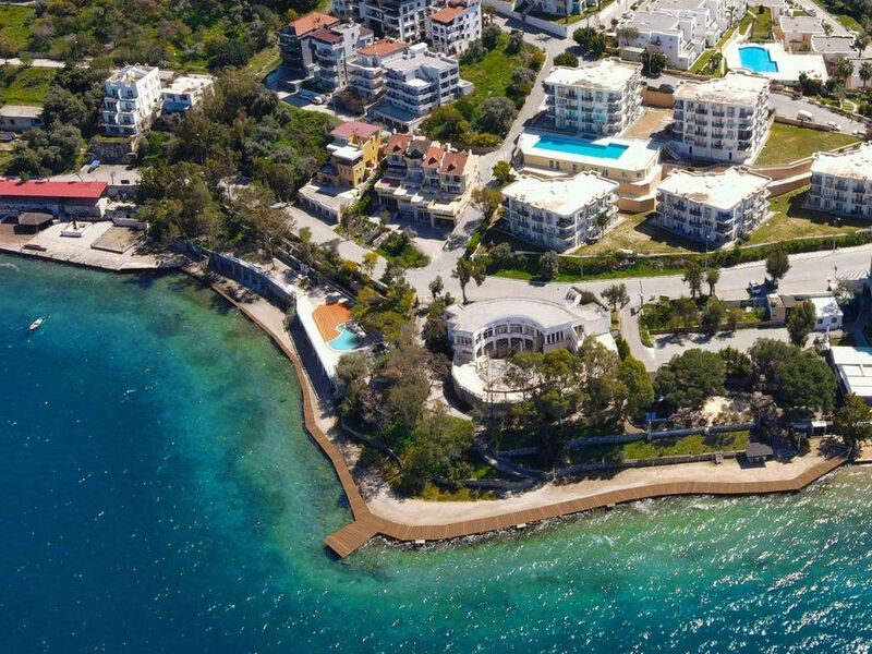 Roseira Beach Resort