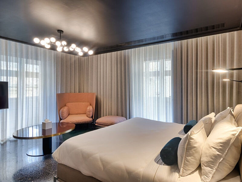 Rosselli Ax Privilege