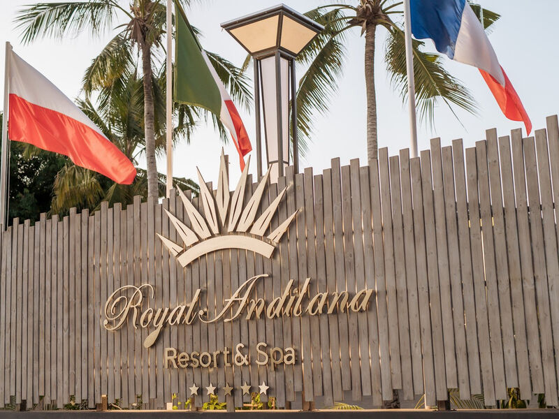 Royal Andilana Resort & Spa