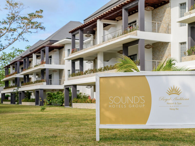 Royal Andilana Resort & Spa