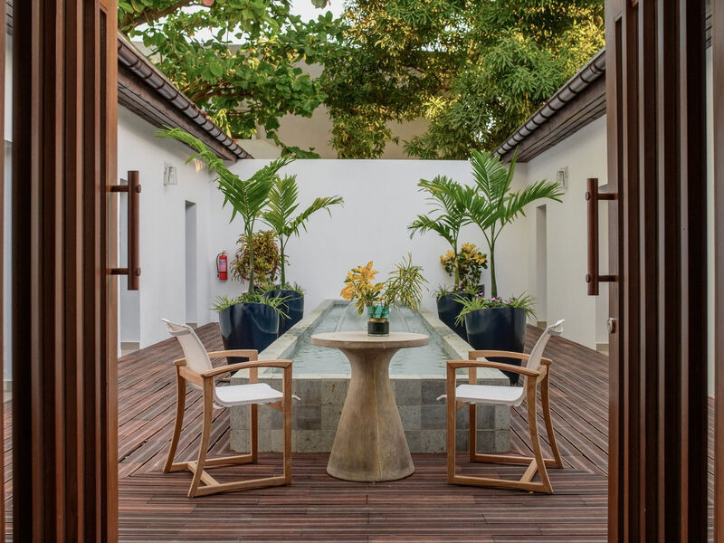 Royal Andilana Resort & Spa