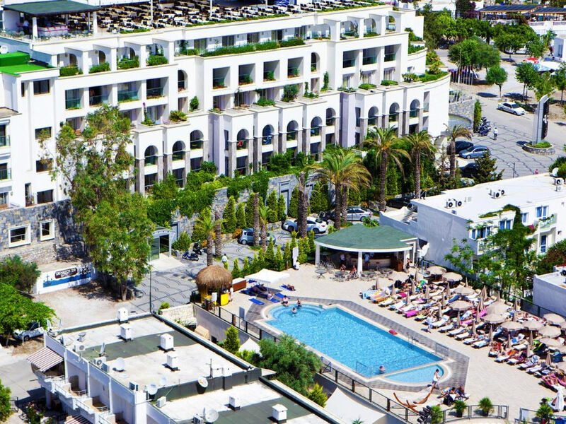 Royal Asarlik Beach