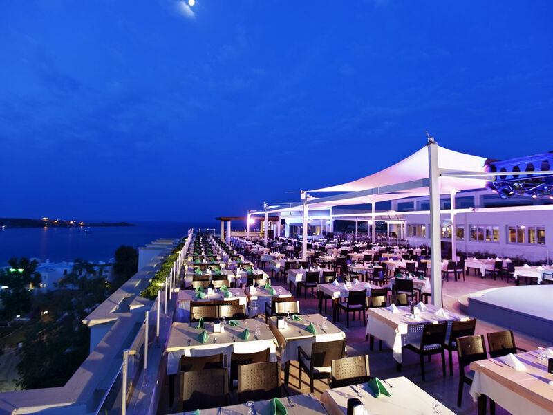 Royal Asarlik Beach