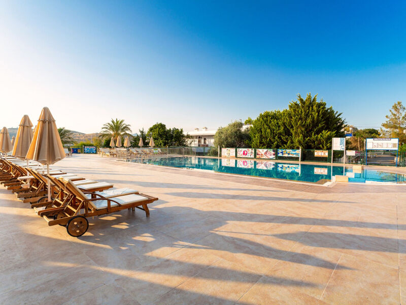 Royal Asarlik Beach