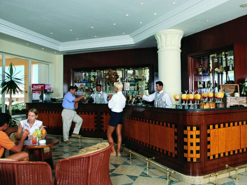 Royal Azur