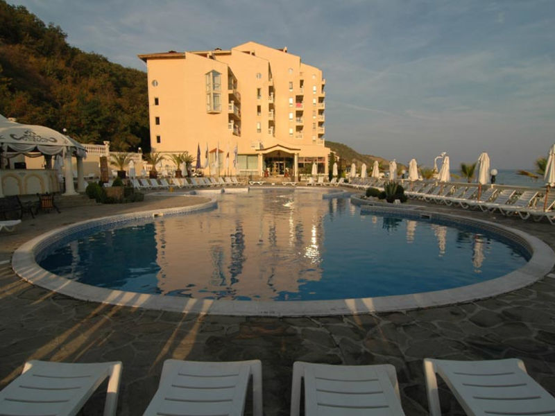 Royal Bay